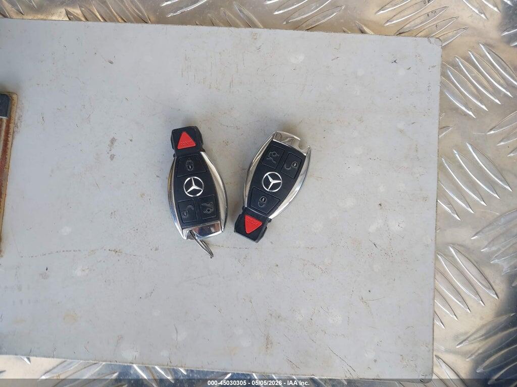 WDDGF7HB6BF649092 2011 MERCEDES-BENZ AMG C 63 photo no. 11