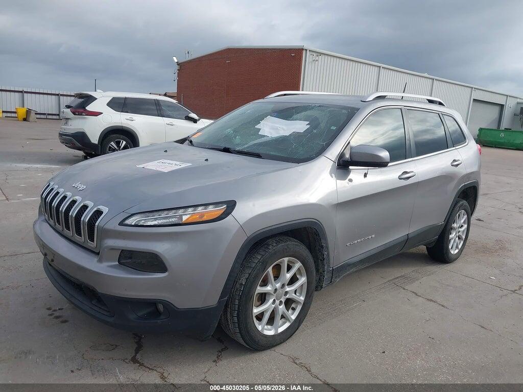 1C4PJLCB3HW640674 2017 JEEP CHEROKEE photo no. 2