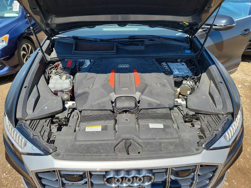 WA1CWBF10ND001666 2022 AUDI SQ8 photo no. 11