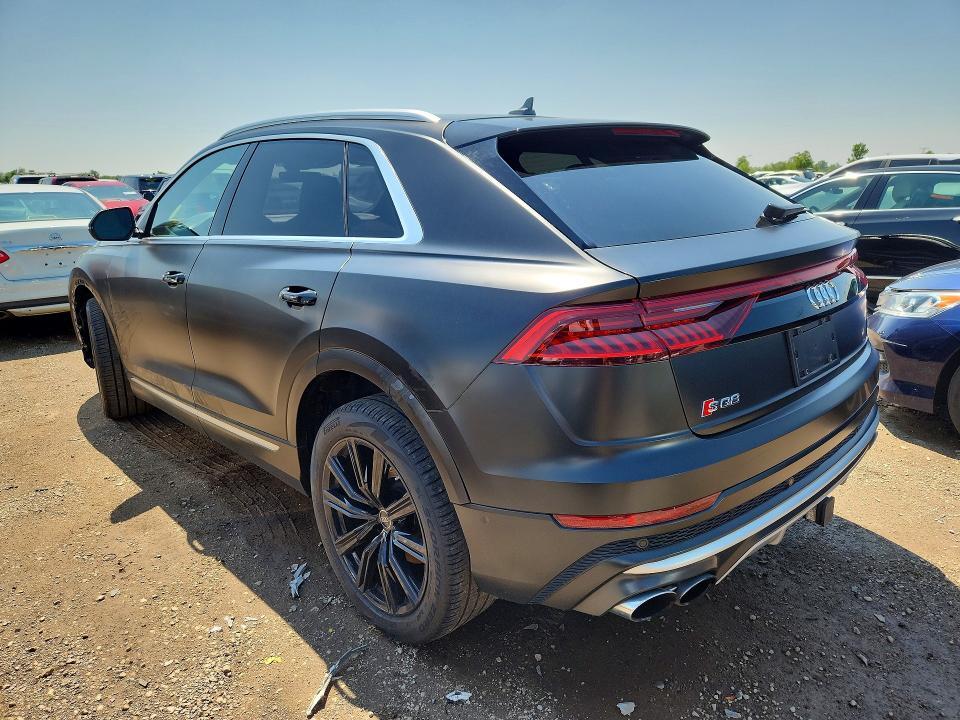 WA1CWBF10ND001666 2022 AUDI SQ8 photo no. 2