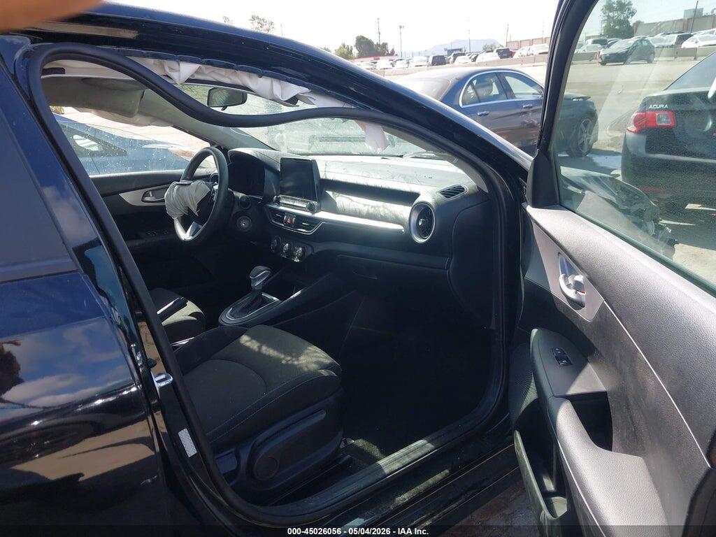 3KPF24AD3PE673198 2023 KIA FORTE photo no. 5