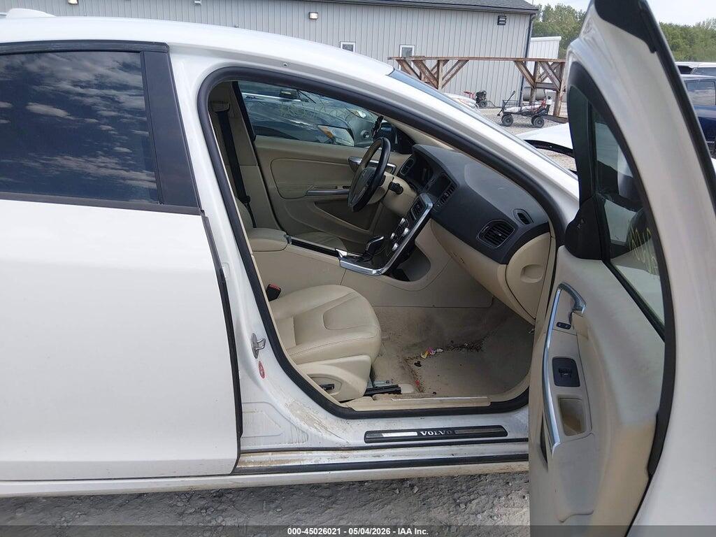 YV140MFJ2F2351962 2015 VOLVO S60 photo no. 5