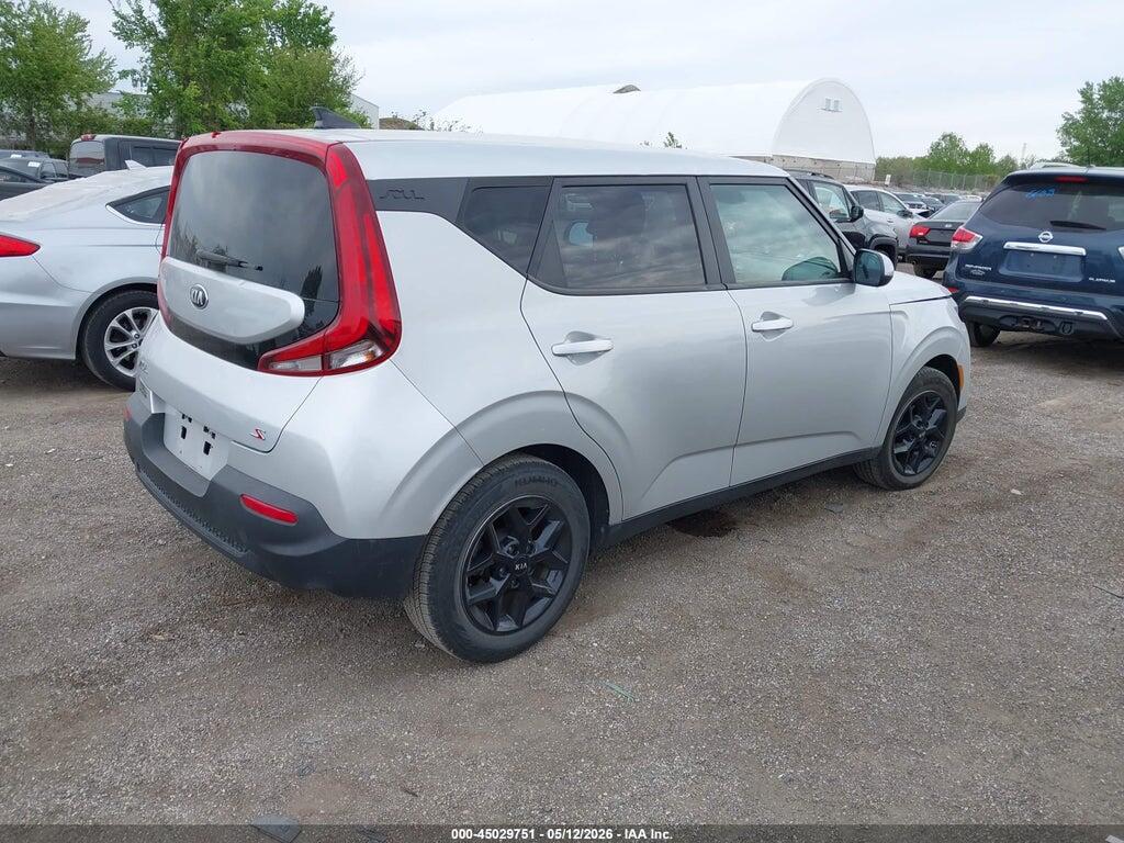 KNDJ23AU3M7751673 2021 KIA SOUL photo no. 4