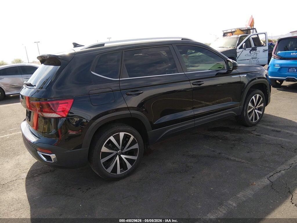 3VVSX7B29PM302150 2023 VOLKSWAGEN TAOS photo no. 4