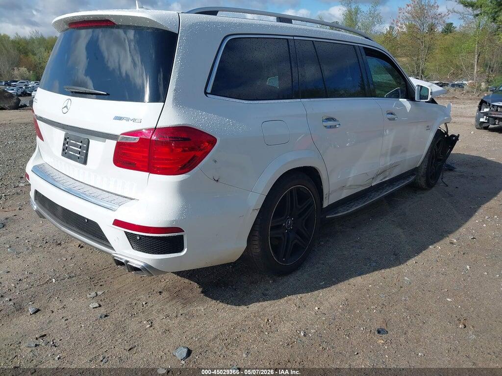4JGDF7EE8GA667377 2016 MERCEDES-BENZ AMG GL 63 photo no. 4