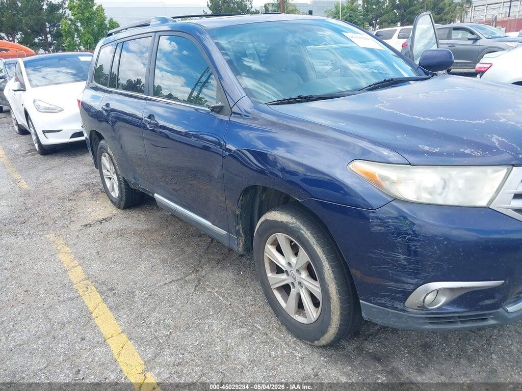 5TDZK3EH1BS038452 2011 TOYOTA HIGHLANDER photo no. 6