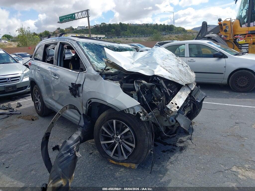 5TDJZRFHXJS526288 2018 TOYOTA HIGHLANDER photo no. 1