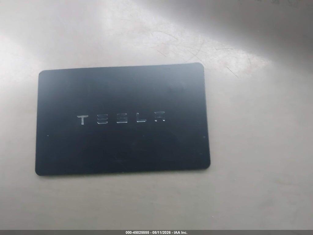 7SAYGDEE3TF370913 2026 TESLA MODEL Y photo no. 11