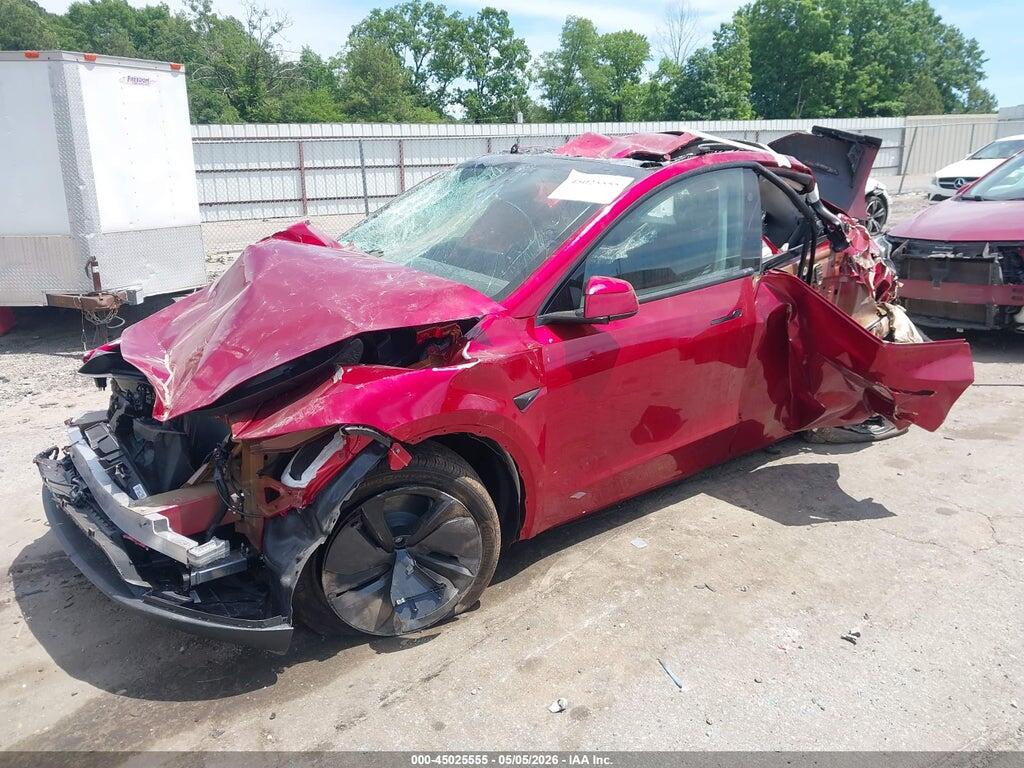 7SAYGDEE3TF370913 2026 TESLA MODEL Y photo no. 2