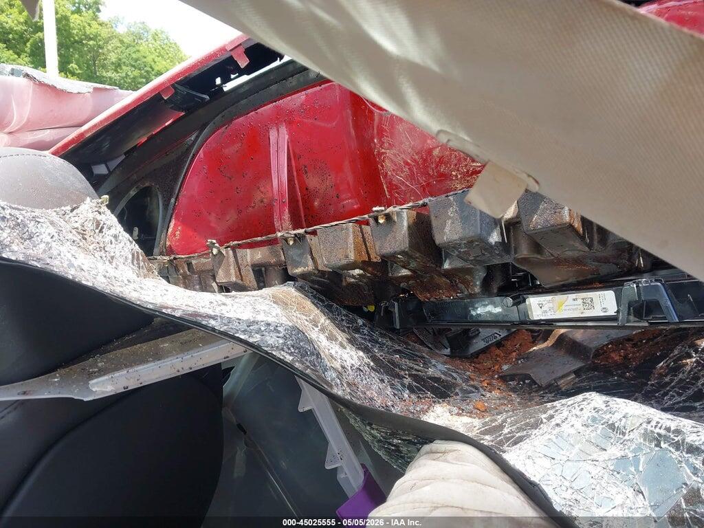 7SAYGDEE3TF370913 2026 TESLA MODEL Y photo no. 8