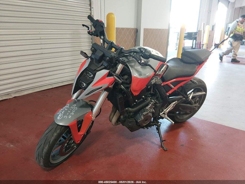 JS1EM11B1R7100347 2024 SUZUKI GSX800 photo no. 2