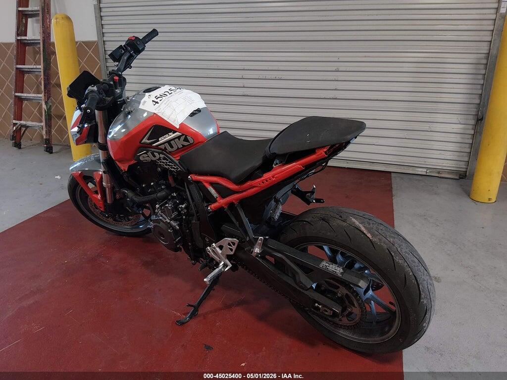 JS1EM11B1R7100347 2024 SUZUKI GSX800 photo no. 3