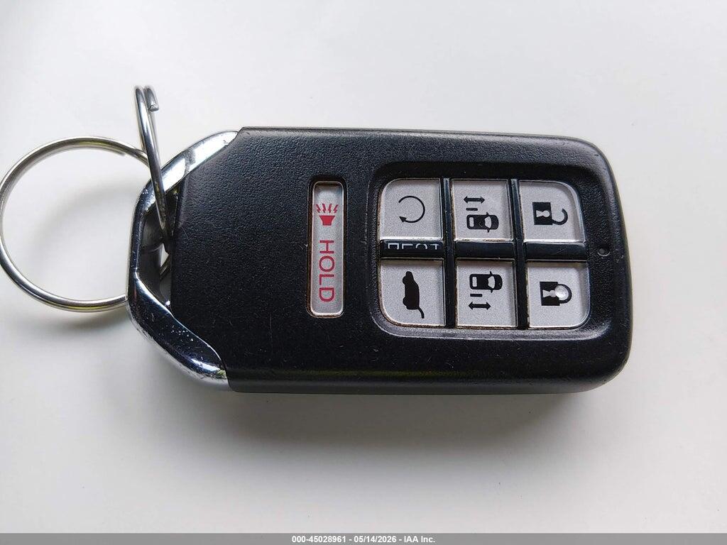 5FNRL6H97JB049042 2018 HONDA ODYSSEY photo no. 11