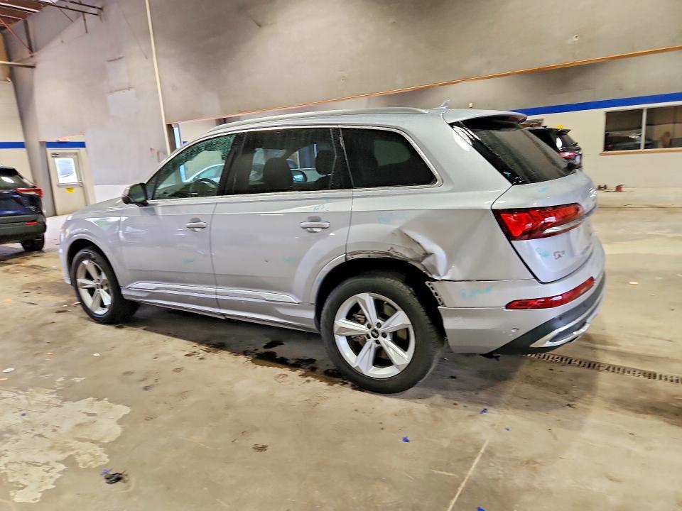 2022 AUDI Q7 PREMIUM — Фото 2 из 13