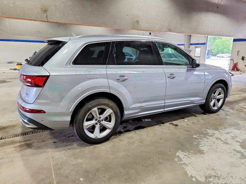 2022 AUDI Q7 PREMIUM — Фото 3 из 13
