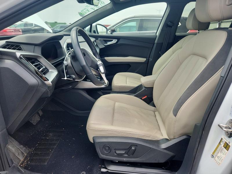 2022 AUDI Q4 E-TRON PREMIUM PLUS — Фото 7 из 13