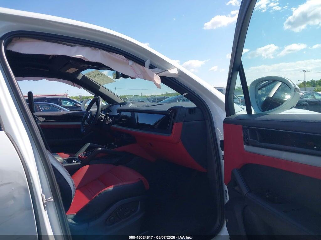 WP1AA2AY1RDA09537 2024 PORSCHE CAYENNE photo no. 5