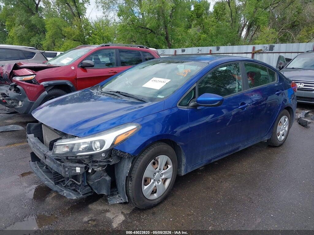 3KPFK4A79HE148934 2017 KIA FORTE photo no. 2