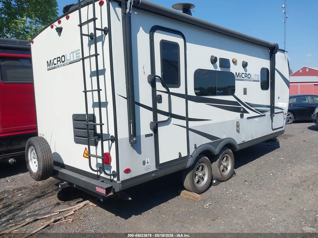 4X4TFLW24MD439605 2021 FOREST RIVER MICRO-LIGHT FLAGSTAFF photo no. 4
