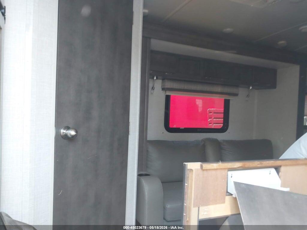 4X4TFLW24MD439605 2021 FOREST RIVER MICRO-LIGHT FLAGSTAFF photo no. 8