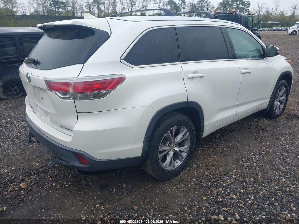 5TDJKRFHXFS084561 2015 TOYOTA HIGHLANDER photo no. 4