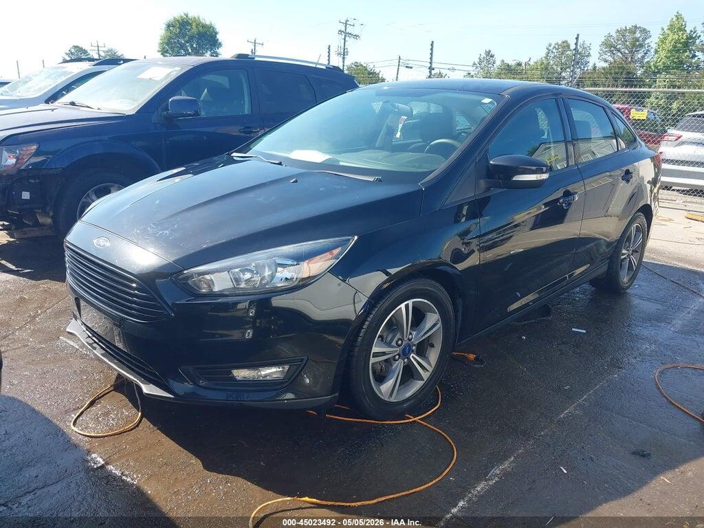 1FADP3FE4HL335196 2017 FORD FOCUS photo no. 2