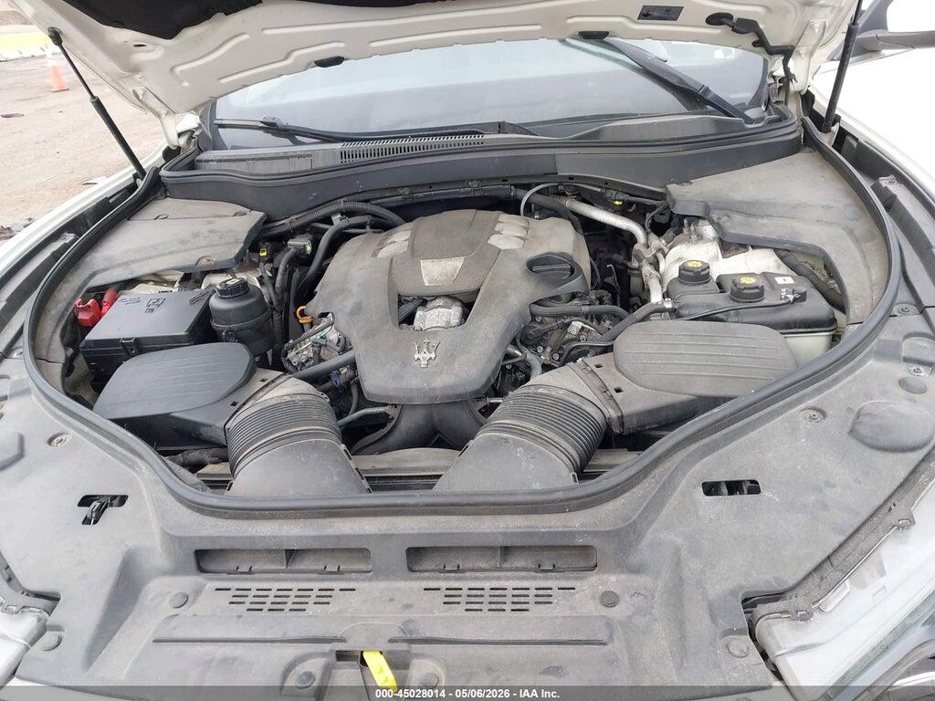 ZN661XUA6HX226922 2017 MASERATI LEVANTE photo no. 10
