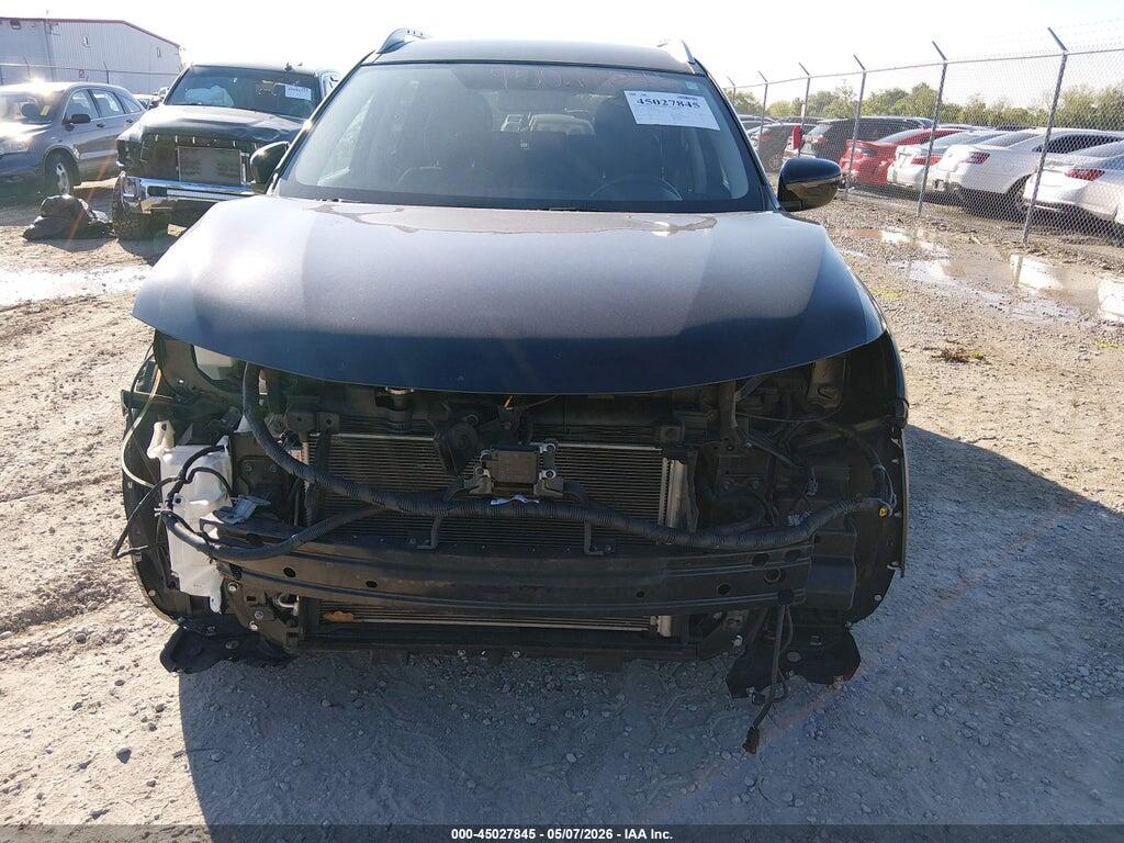 KNMAT2MV5JP565799 2018 NISSAN ROGUE photo no. 6