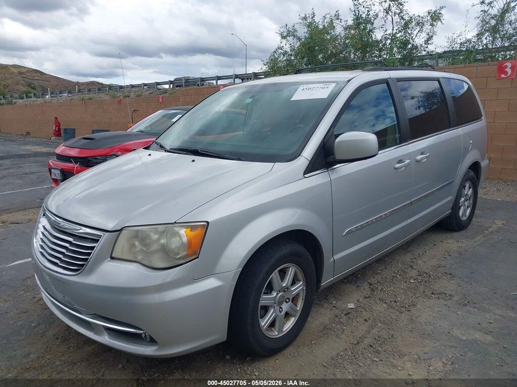 2C4RC1BG5CR300190 2012 CHRYSLER TOWN & COUNTRY photo no. 2