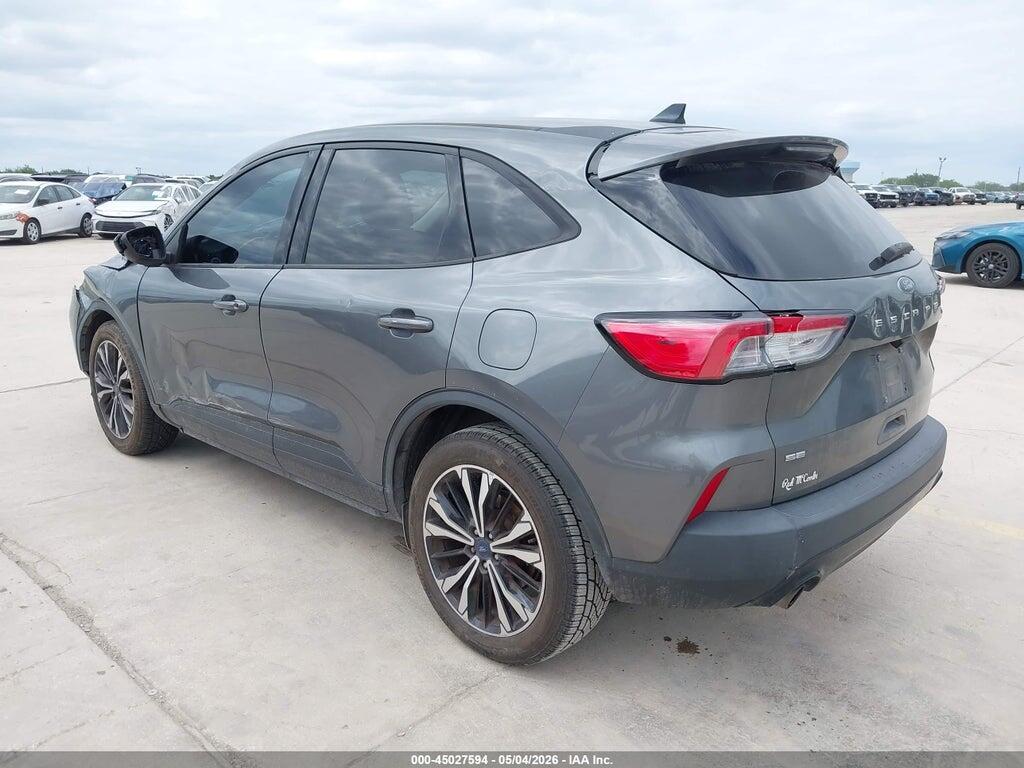 1FMCU0G64NUB09567 2022 FORD ESCAPE photo no. 3