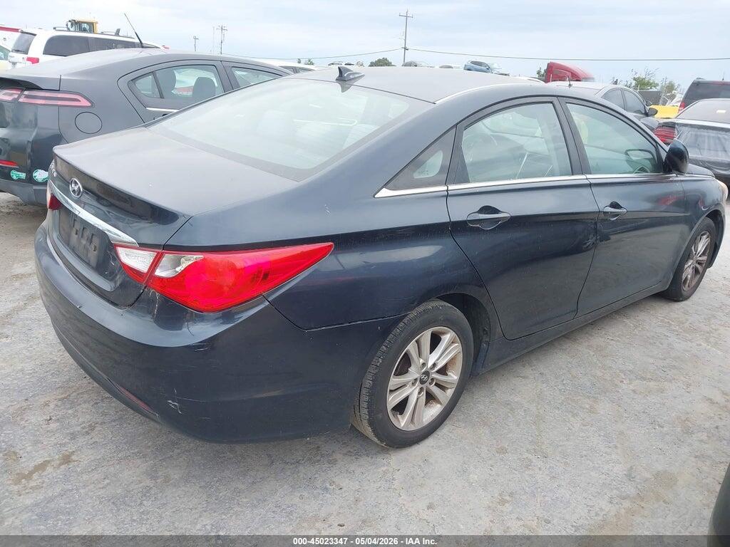 5NPEB4AC6DH668846 2013 HYUNDAI SONATA photo no. 4