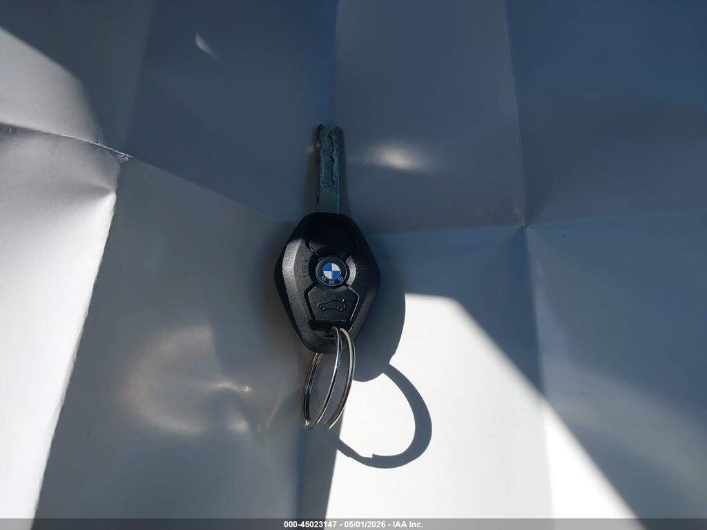 4USBT53443LU06050 2003 BMW Z4 photo no. 11