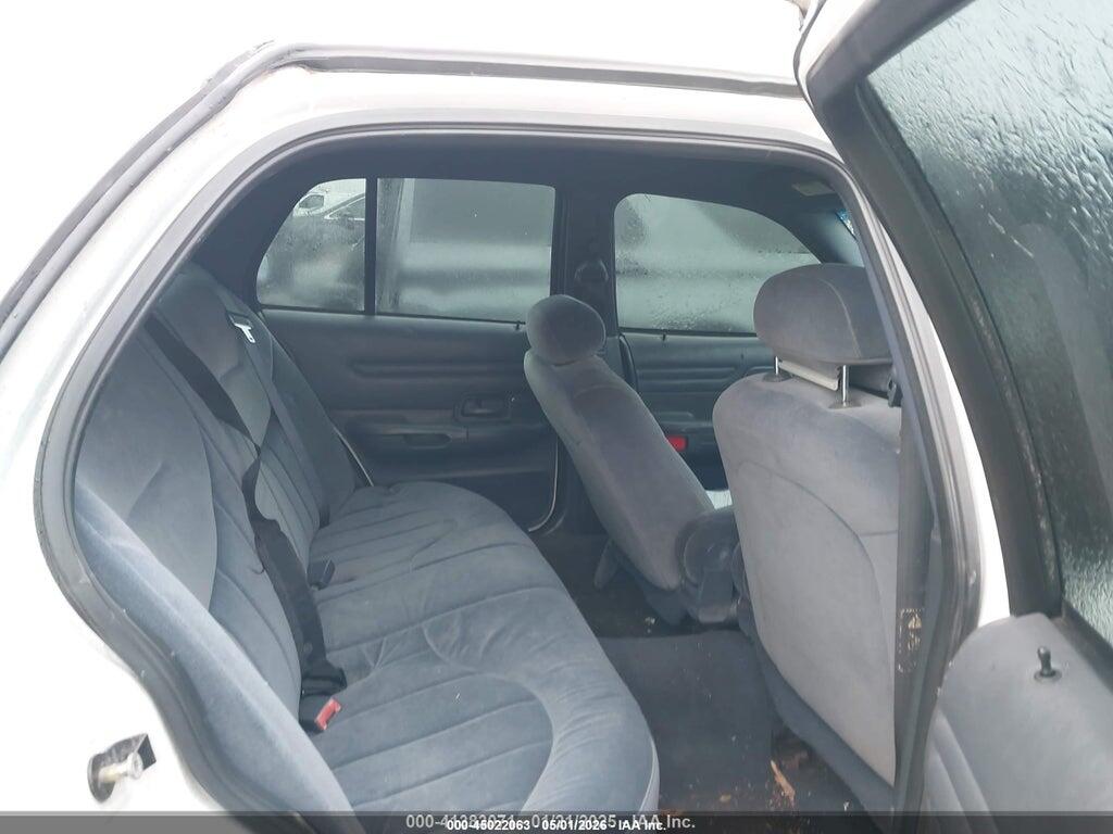 2FAFP71W61X168414 2001 FORD CROWN VICTORIA photo no. 8