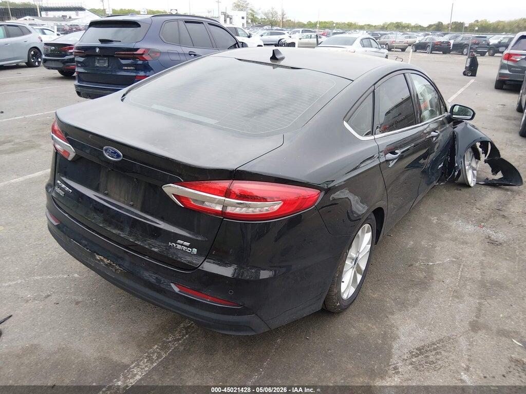 3FA6P0LU1KR126297 2019 FORD FUSION HYBRID photo no. 4