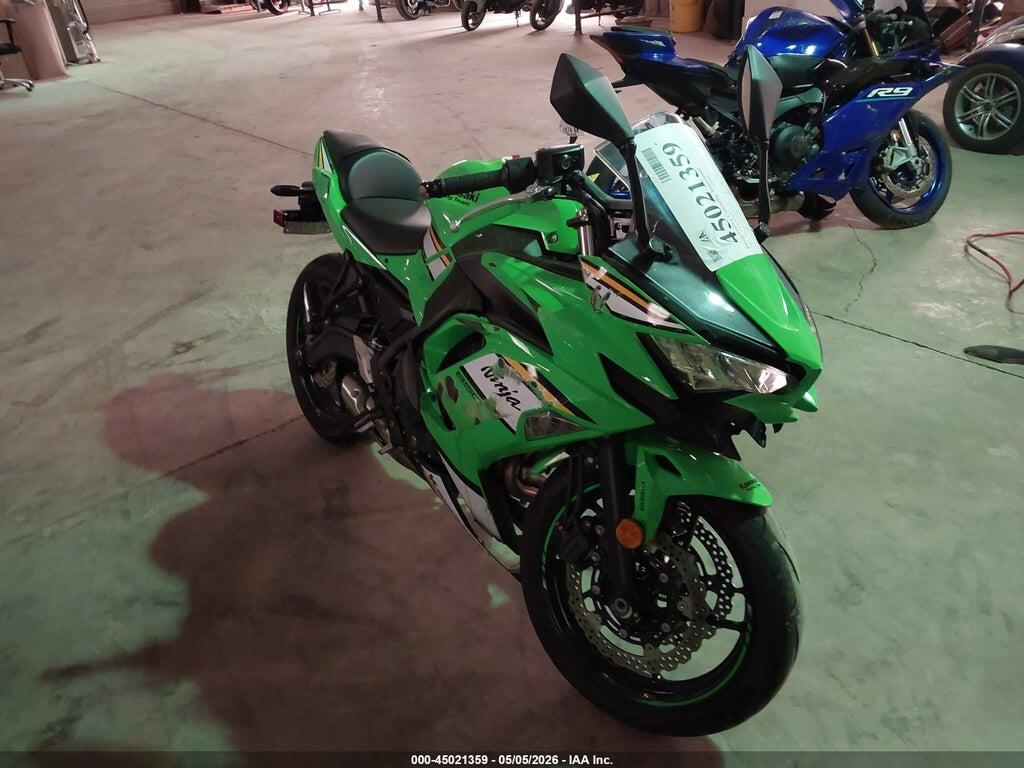 ML5EXEP12SDAE5135 2025 KAWASAKI EX650 photo no. 1