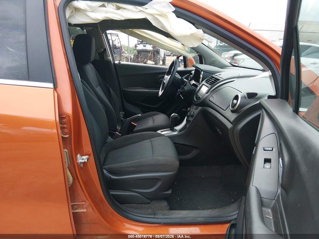 KL7CJLSB4FB111588 2015 CHEVROLET TRAX photo no. 5
