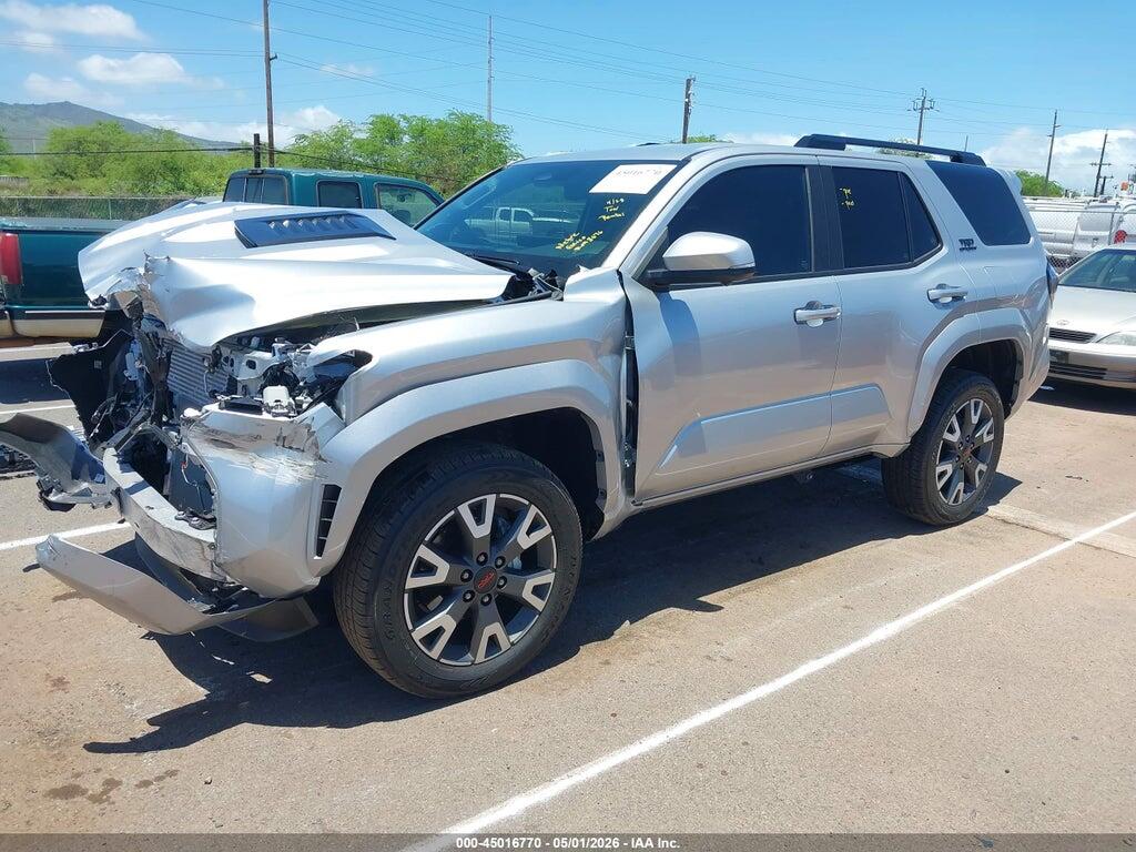 JTEVA5BR6S5063844 2025 TOYOTA 4RUNNER photo no. 2