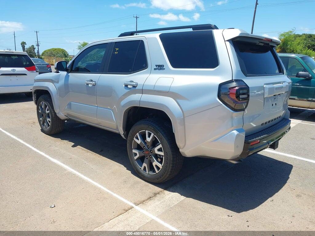 JTEVA5BR6S5063844 2025 TOYOTA 4RUNNER photo no. 3
