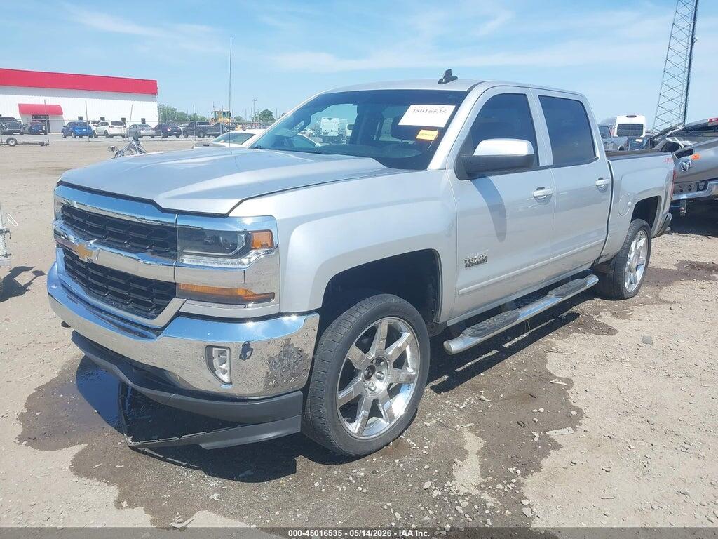 3GCUKREC7JG504657 2018 CHEVROLET SILVERADO 1500 photo no. 2
