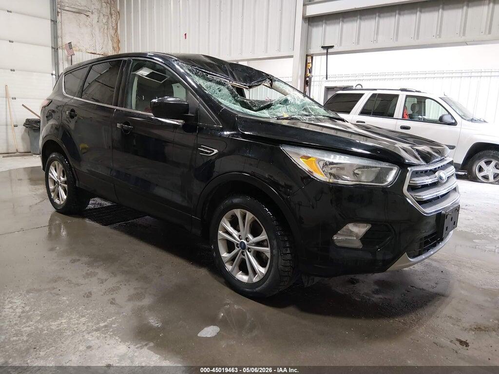 1FMCU9G96HUD43387 2017 FORD ESCAPE photo no. 1