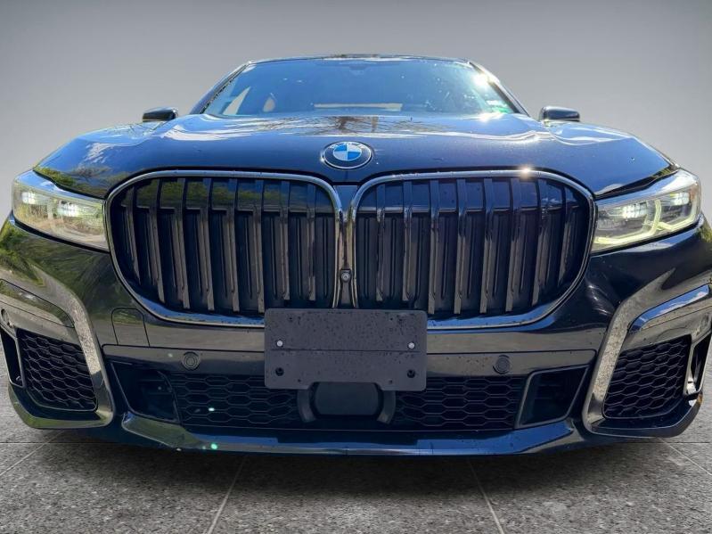 2022 BMW 740 XI — Фото 14 из 14