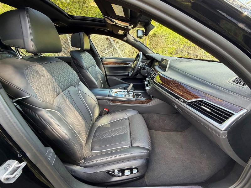 2022 BMW 740 XI — Фото 5 из 14