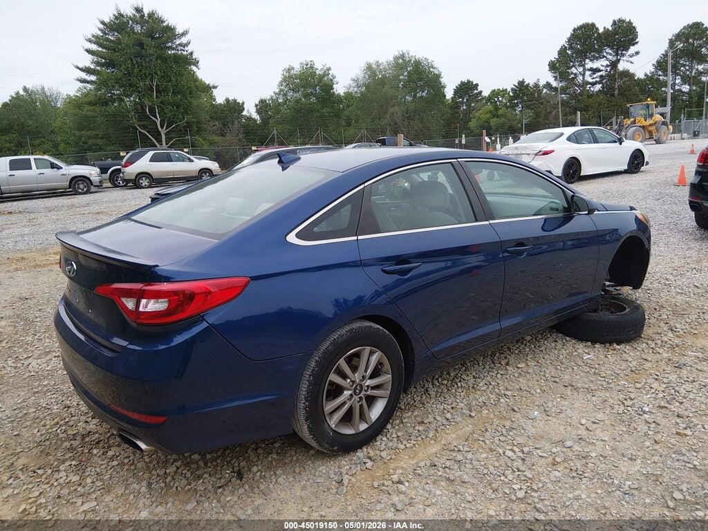 5NPE24AF4HH585142 2017 HYUNDAI SONATA photo no. 4