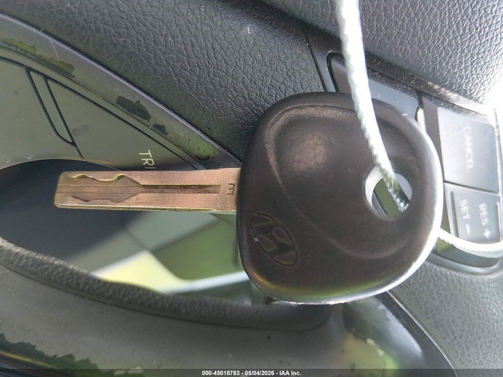 5NPEB4AC3CH478145 2012 HYUNDAI SONATA photo no. 11
