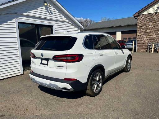 5UXTA6C02N9M26931 2022 BMW X5 photo no. 3