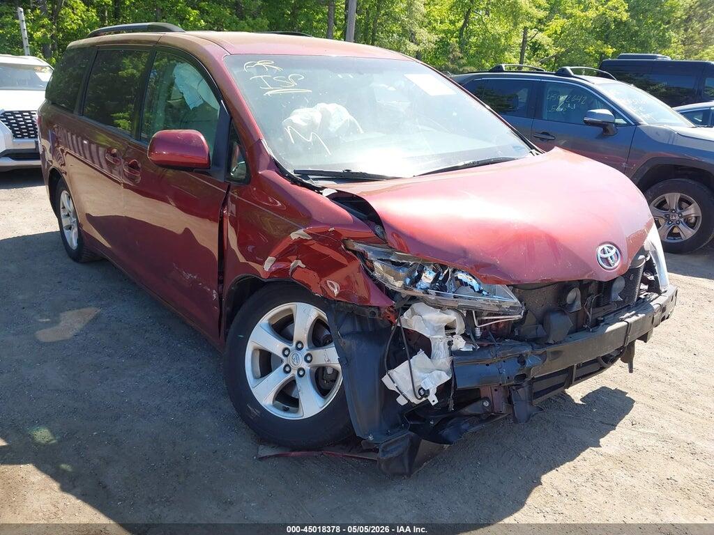 5TDKK3DC9FS648662 2015 TOYOTA SIENNA photo no. 1