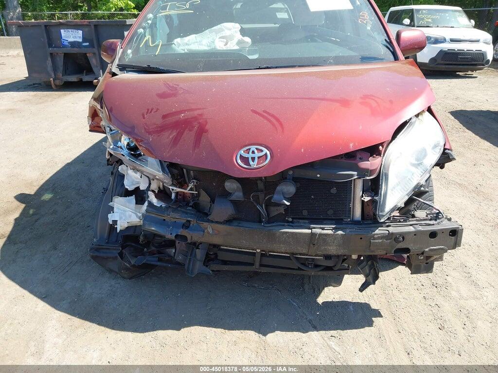 5TDKK3DC9FS648662 2015 TOYOTA SIENNA photo no. 6