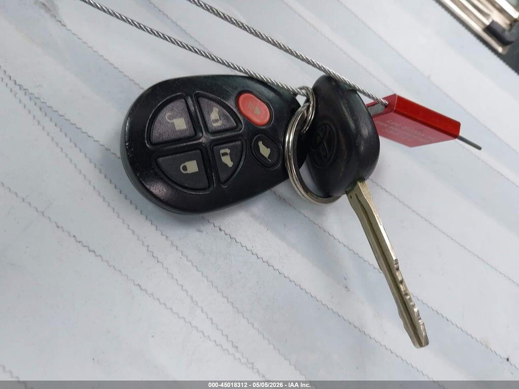 5TDBA22C14S009463 2004 TOYOTA SIENNA photo no. 11