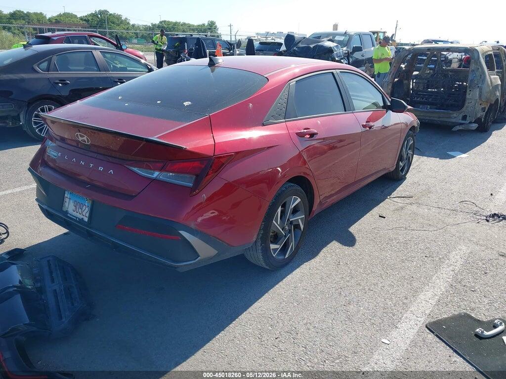 KMHLM4DGXSU880910 2025 HYUNDAI ELANTRA photo no. 4