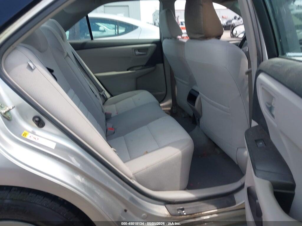 4T1BF1FKXHU303566 2017 TOYOTA CAMRY photo no. 8
